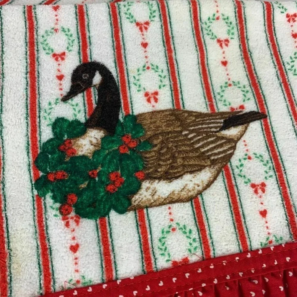 Vintage Screen Prints by Sayco Christmas Goose Fingertip Towels Set of 2 Holiday